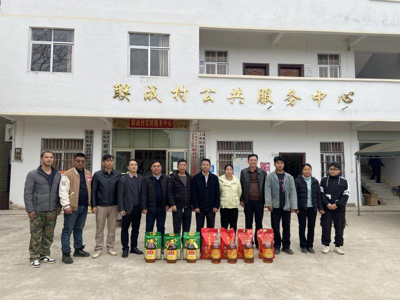 慰問(wèn)暖人心，關(guān)懷傳黨情